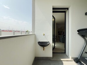 Property grounds - Casa Raffaele, modern design next to central station (Milano)