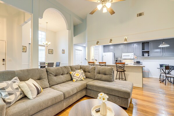 House (3 Bedrooms) | Front of property