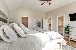 Casa (2 Bedrooms) | Interior