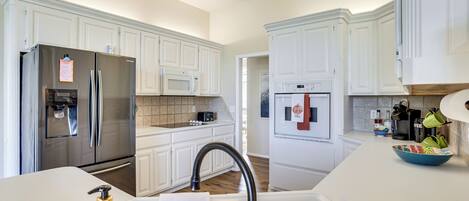 House (2 Bedrooms) | Bahagian dalam