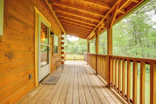 On 30 Acres w/ Trails & Garden: Stockholm Cabin!