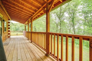 Apartment (0 Bedroom) | Interior - On 30 Acres w/ Trails & Garden: Stockholm Cabin! (Stockholm)