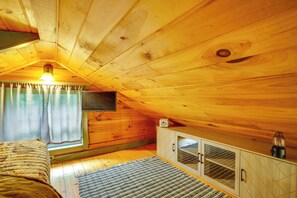 Apartment (0 Bedroom) | Interior