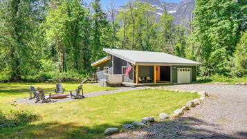 House (1 Bedroom) | Front of property