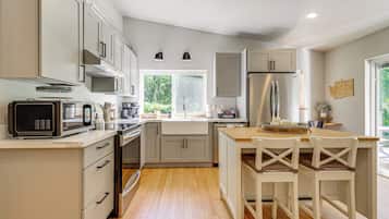 House (1 Bedroom) | Interior