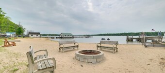 Dock & Beach Access: Lake Huron Home in Cedarville