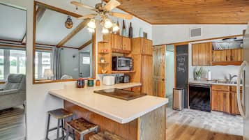 Casa (2 Bedrooms) | Interior