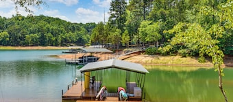 Lake Hartwell Family Getaway w/ Dock & Water Views