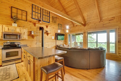 Snowmobile & Hike! Mindoro 'pettinger' Getaway