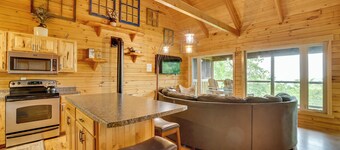 Snowmobile & Hike! Mindoro 'pettinger' Getaway