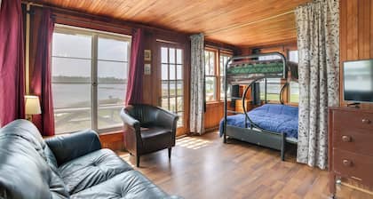 Fish, Boat & Relax: Lakefront Cedarville Cabin