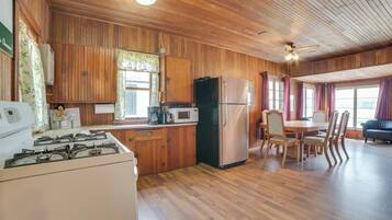 Talo (2 Bedrooms) | Sisätilat