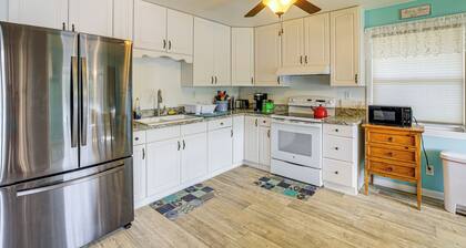 Dock + Screened Porch: Suwannee River Retreat!