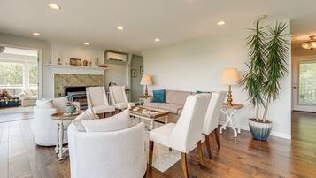 Rumah (4 Bedrooms) | Interior