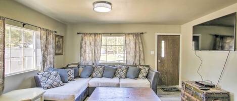 House (3 Bedrooms) | Front of property