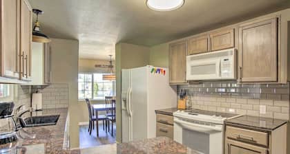 Kingston Sleeper: Unique Stay Near Silver Mountain