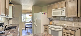 Kingston Sleeper: Unique Stay Near Silver Mountain