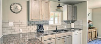 Kingston Sleeper: Unique Stay Near Silver Mountain