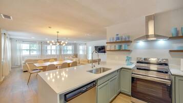 House (3 Bedrooms) | Bahagian dalam