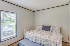 House (3 Bedrooms) | Interior - 2 Mi to Ocean Isle Beach: Family Home w/ Deck! (Ocean Isle Beach)