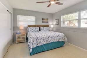 House (2 Bedrooms) | Interior - 3 Mi to Siesta Key Beach: Snowbird Haven w/ Lanai (Sarasota)