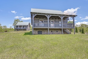House (1 Bedroom) | Interior - 2 Mi to Mabry Mill: Mtn-view Cabin w/ Porch! (Meadows Of Dan)