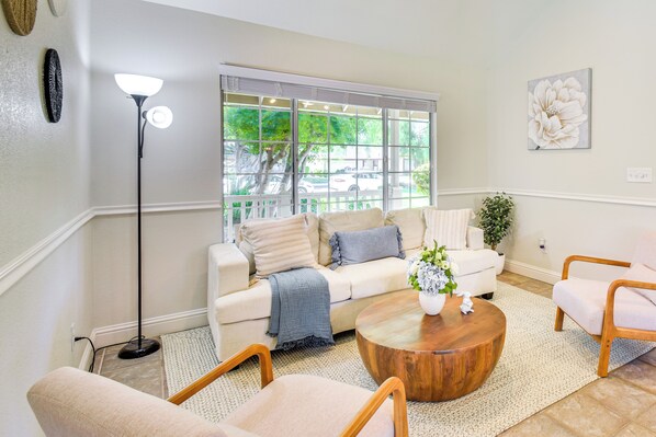 House (3 Bedrooms) | Interior - Clovis Family Home: Private Pool, Near Old Town! (Clovis)