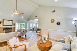 House (3 Bedrooms) | Interior - Clovis Family Home: Private Pool, Near Old Town! (Clovis)