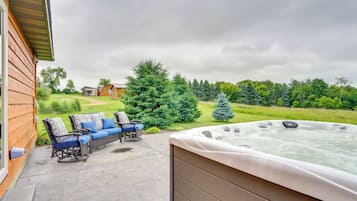 House (3 Bedrooms) | Front of property