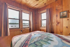 House (2 Bedrooms) | Interior - Dock & Beach Access: Lakefront Cabin in Cedarville (Cedarville)