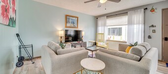 Walk to Dtwn Hilo: Island Escape w/ Pool!
