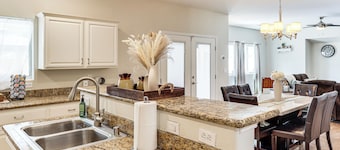 North Las Vegas Home w/ Hot Tub - 14 Mi to Strip!