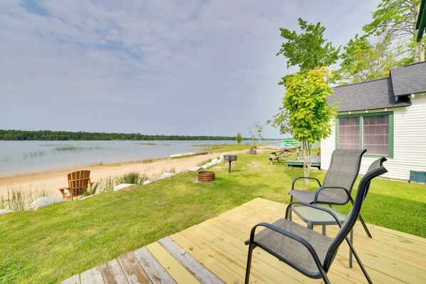 House (2 Bedrooms) | Front of property