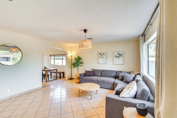 House (3 Bedrooms) | Interior - Walk to Colorado River: Family Home w/ Yard! (Bullhead City)