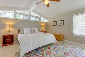 House (3 Bedrooms) | Interior - Family Home w/ Stunning Water Views in Tavares! (Tavares)