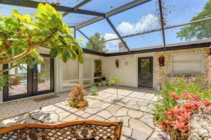 House (3 Bedrooms) | Interior - Family Home w/ Stunning Water Views in Tavares! (Tavares)