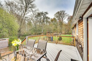 House (3 Bedrooms) | Interior - 6 Mi to Beach: Family Home in Little Compton! (Little Compton)