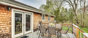 6 Mi to Beach: Family Home in Little Compton!