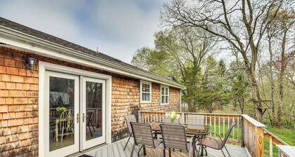 6 Mi to Beach: Family Home in Little Compton!