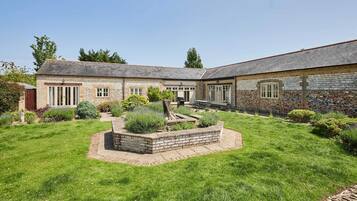 House, Accessible | 4 bedrooms