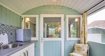 Host Stay Shepherd s Hut
