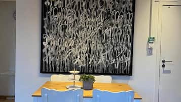 Apartment | 2 bedrooms, Internet