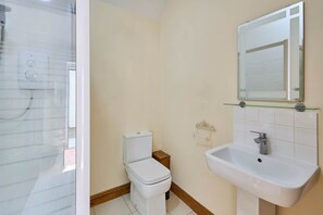 House | 1 bedroom