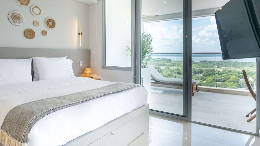 w Elegant 1BR in Crespo