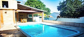 Casa em Araruama com Piscina e Churrasqueira