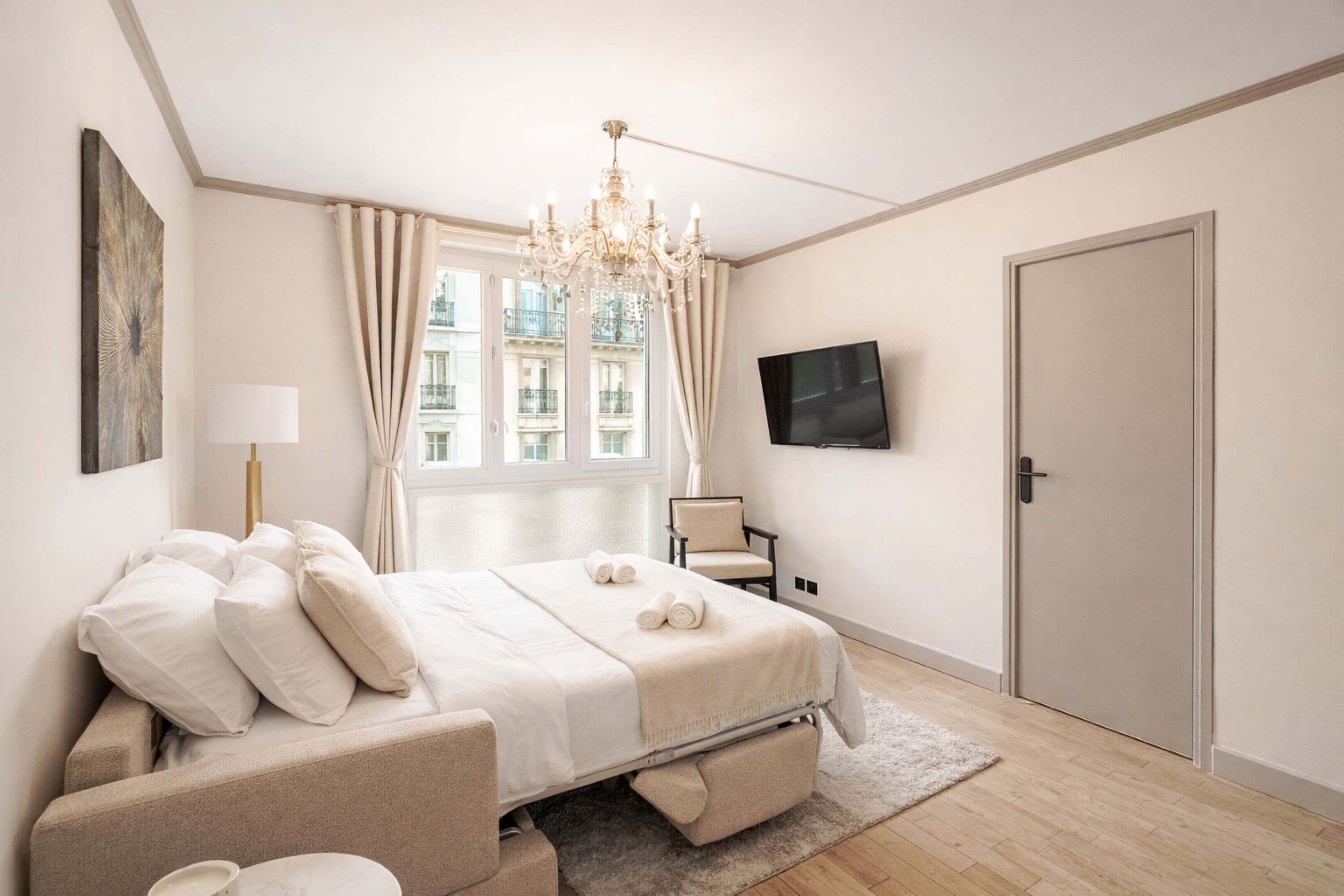 Premium Apartment, Courtyard View | Living area | 127-cm Smart TV with digital channels