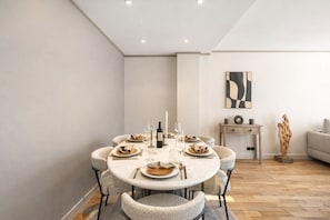 Premium Apartment, Courtyard View | Living area - 1600 Lecourbe (Paris)