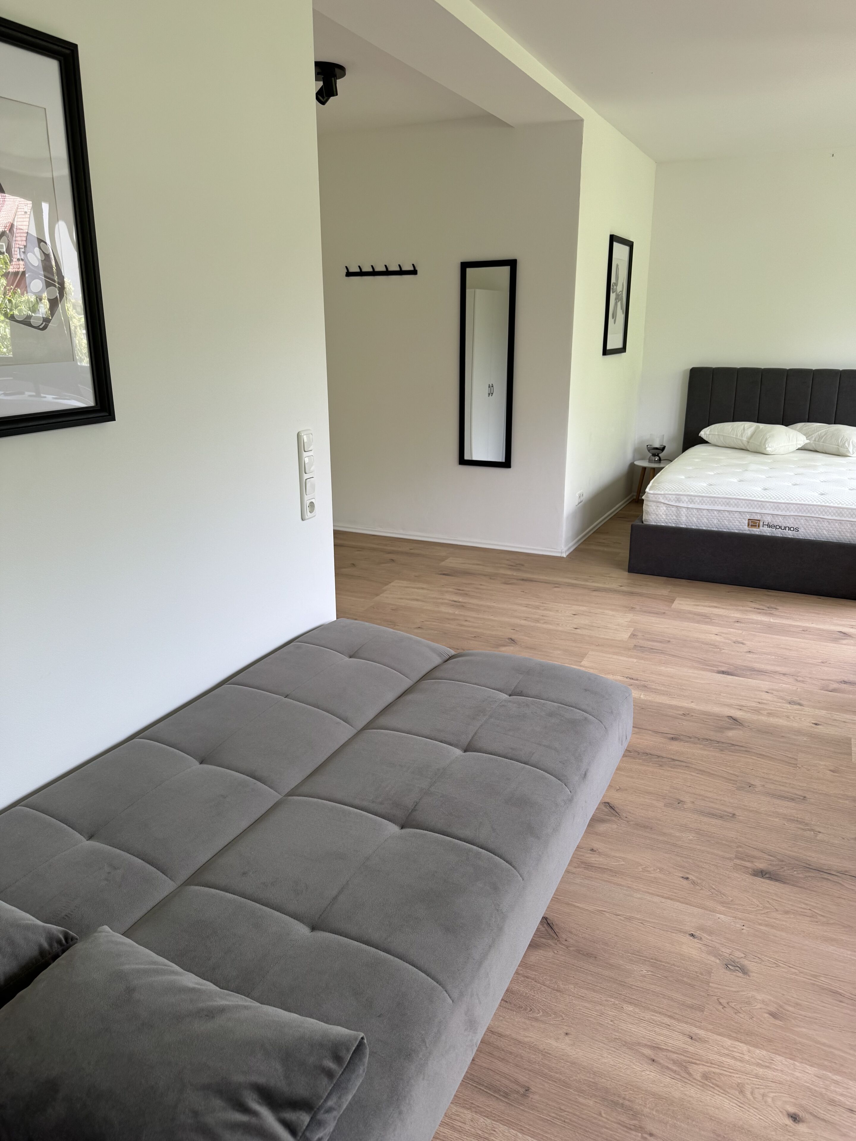 1 Schlafzimmer, Schreibtisch, WLAN, Bettwäsche