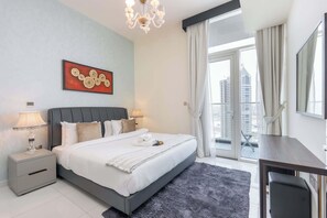 1 bedroom, desk, iron/ironing board, WiFi