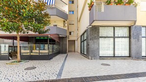 Apartment, Smoking | 2 bedrooms - Tropicana Apartment Free Parking (Vlorë)